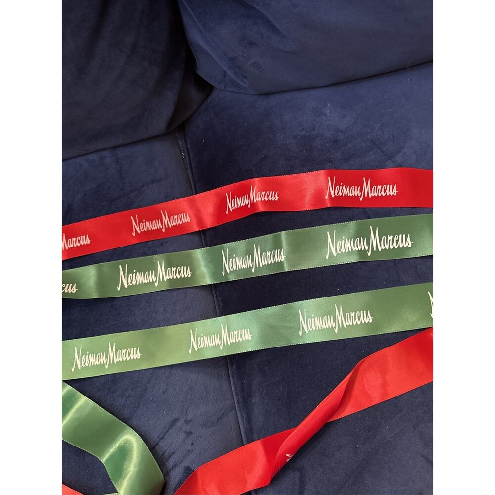 NEIMAN MARCUS Red & Green Satin Ribbon‎ For Christmas Holiday Gift Wrap